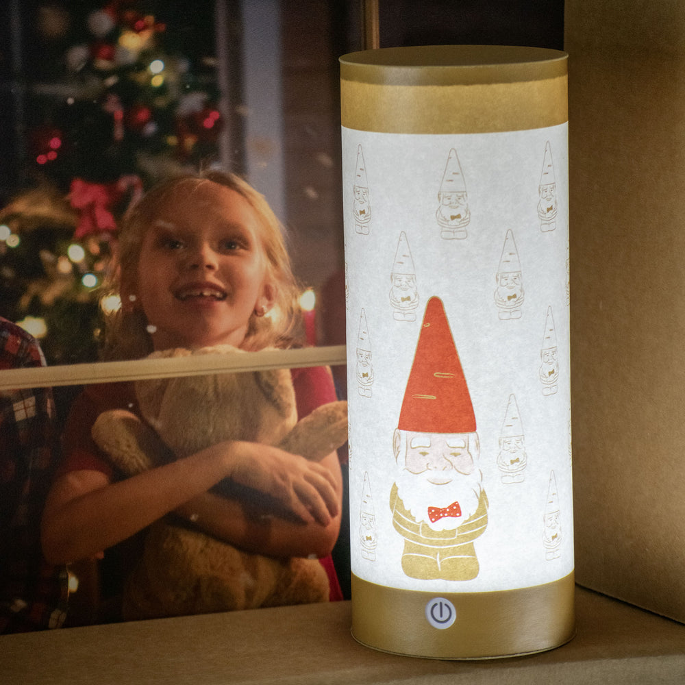 Kami: The Advent Lantern with the Magic Gnome that heralds Santa Claus